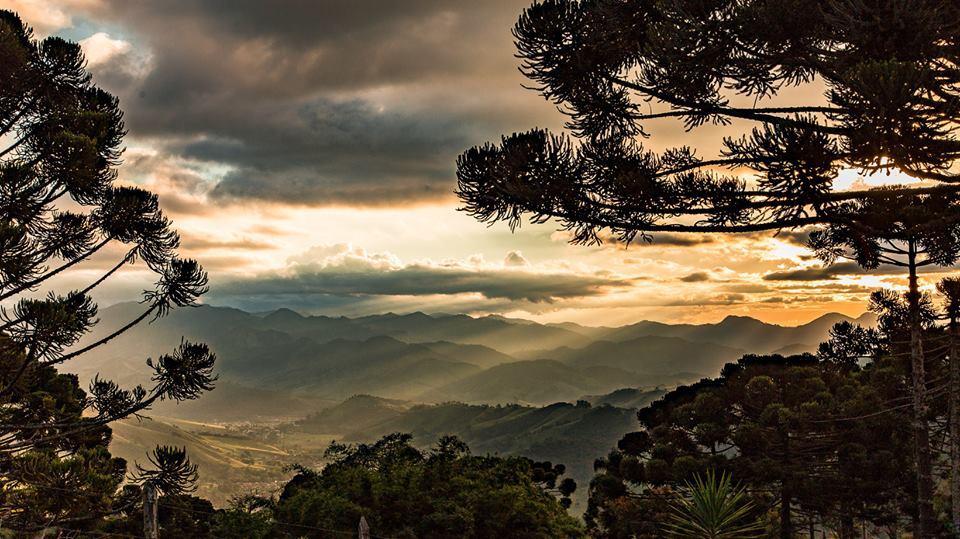 Chalés Pedra do Baú São Bento do Sapucaí Exterior foto